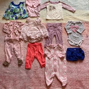 Baby girls clothing bundle dresses and pajamas  size 0-3month